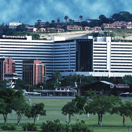 Eurobuilding Hotel & Suites Caracas Ngoại thất bức ảnh The University of Pretoria's Faculty of Law