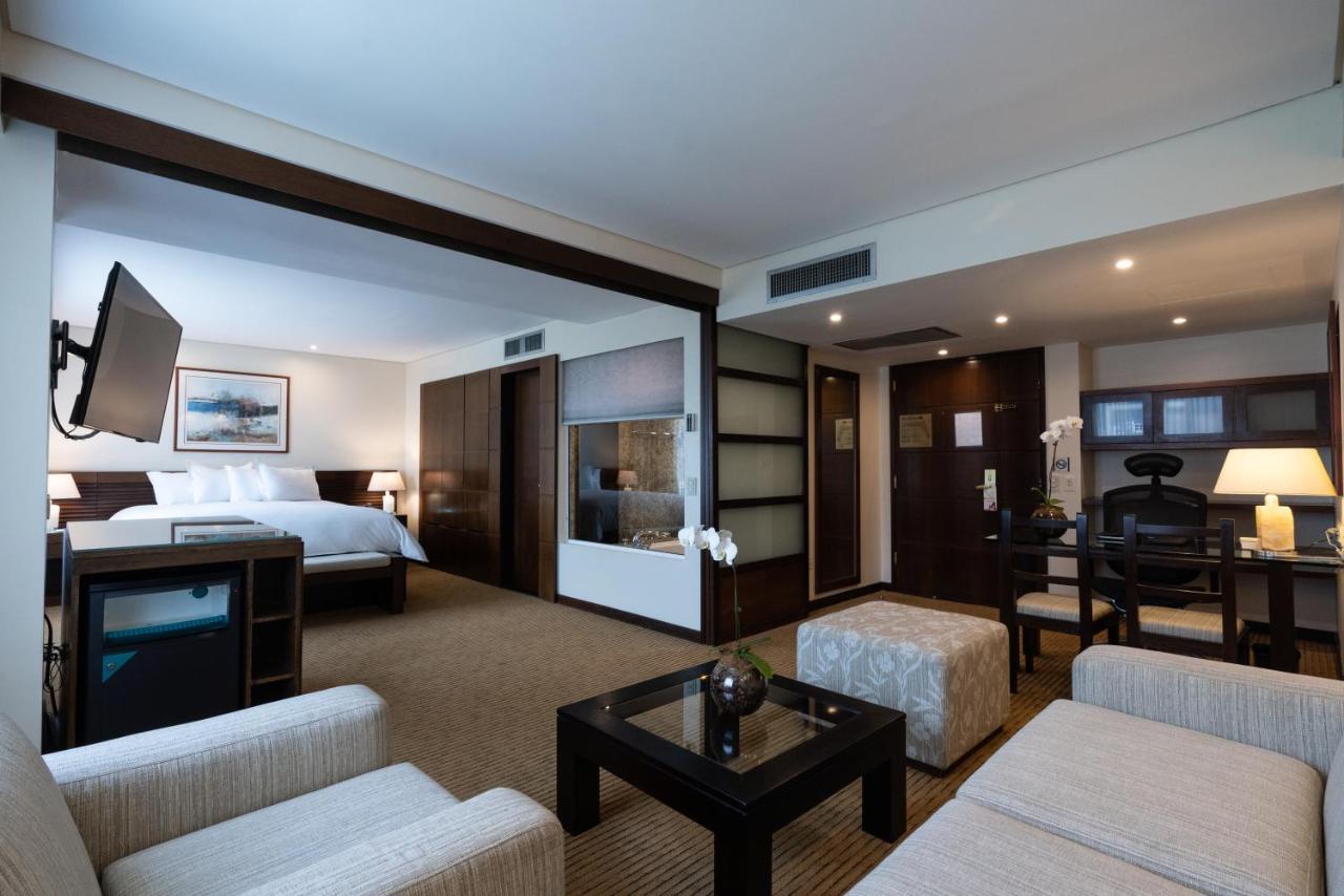 Eurobuilding Hotel & Suites Caracas Ngoại thất bức ảnh Suite at the InterContinental